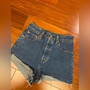 Levi’s shorts